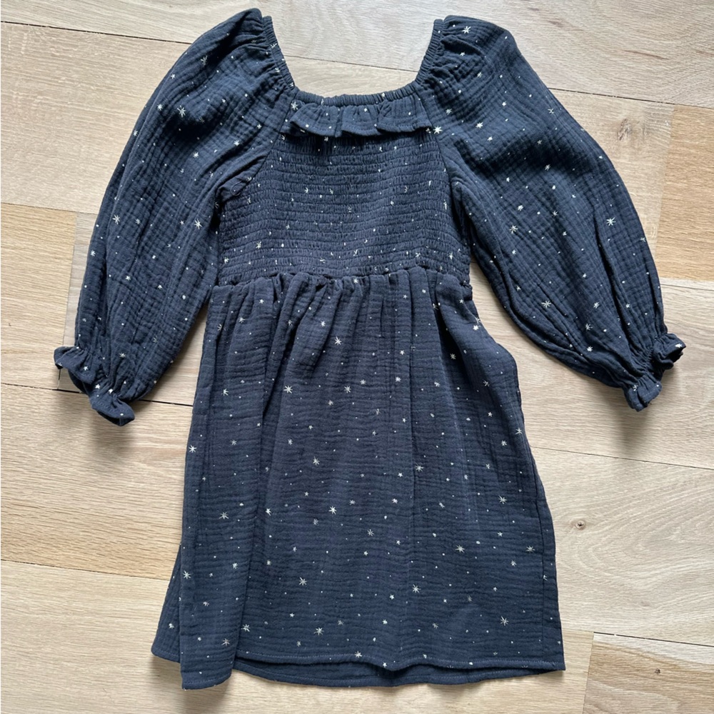 Cotton On White and Black Puff Sleeve Smocked Blouse
